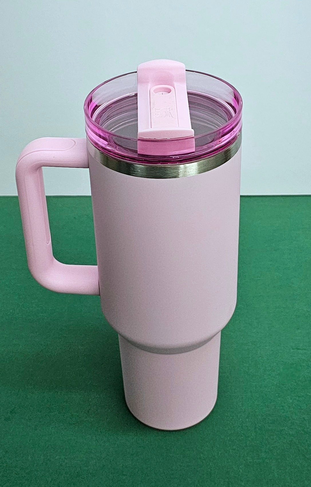 40 OZ Starbucks Limited Edition Stanley Tumblers - Matte Pink | Chrome Red | Magenta Holographic